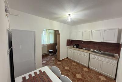 Apartament cu 3 camere decomandat în Orizont - 3
