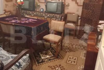Casă cu 2 camere cu Teren 2000 Mp în Central