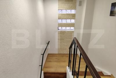 Casă individuală cu 3 camere cu Canalizare în Central - 2