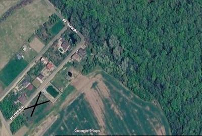 Teren Construcții intravilan de 500 mp, în Țegheș