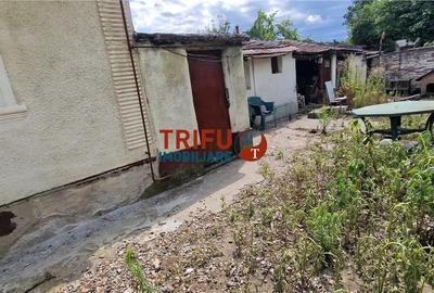 Teren de 700 mp, în Lipoveni