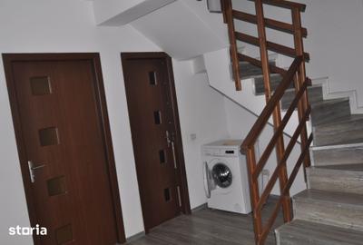 Casă cu 4 camere cu Teren 180 Mp în Cug - 12
