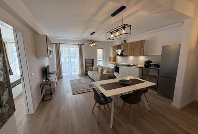 Apartament cu 2 camere semidecomandat, mobilat în Florești