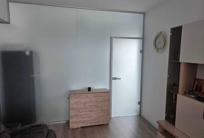 Apartament cu 3 camere decomandat în Central - 2