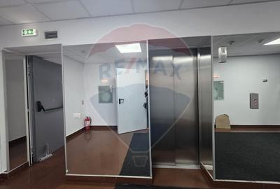 Birou, de 8,706 mp, în 13 Septembrie - 12