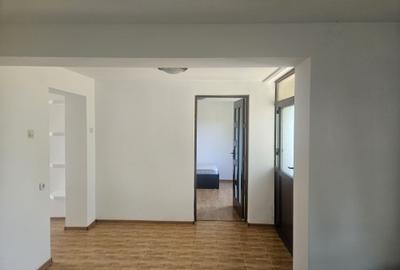 Casă cu 4 camere în Cireșanu - 1