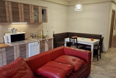 Apartament cu 3 camere semidecomandat, mobilat în Central - 9