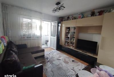 Apartament cu 2 camere decomandat în Craiovița Nouă - 1