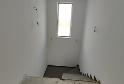 Casă individuală cu 6 camere cu Canalizare în Agigea - 14