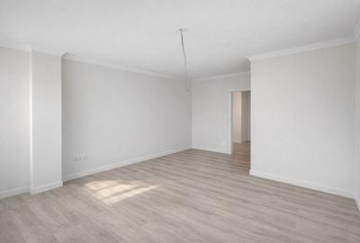 Apartament cu 3 camere semidecomandat în Florești - 17