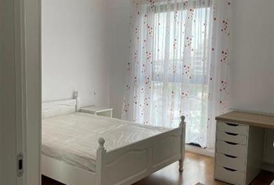 Apartament cu 2 camere decomandat, mobilat în Păcii