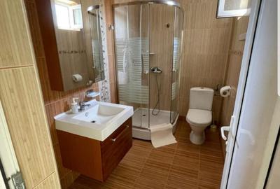Casă cu 16 camere cu Canalizare în Central - 8