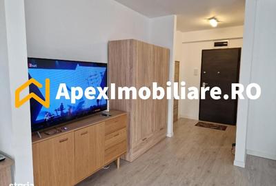 Garsonieră decomandată în Central