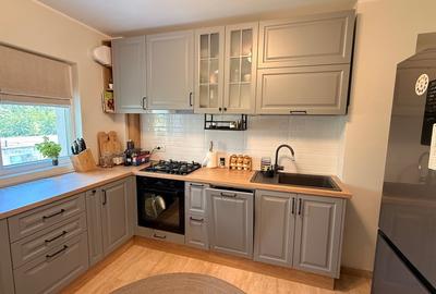 Apartament cu 3 camere decomandat, mobilat în Vitan - 16