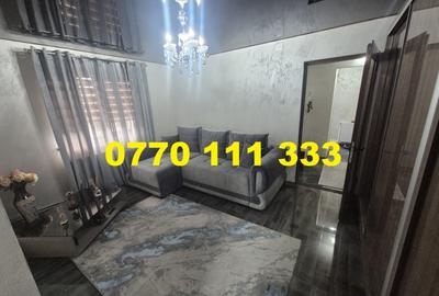Apartament cu 3 camere semidecomandat, mobilat în Hipodrom
