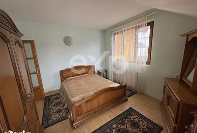 Casă cu 6 camere cu Canalizare în Bradu - 3