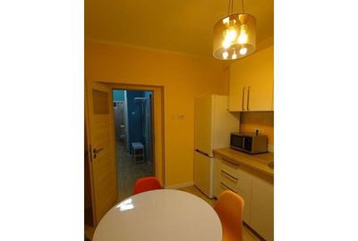Apartament cu 2 camere, mobilat în Central - 2