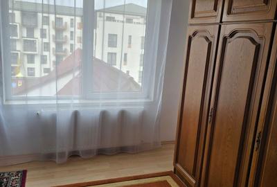 Apartament cu 3 camere semidecomandat în Florești - 4