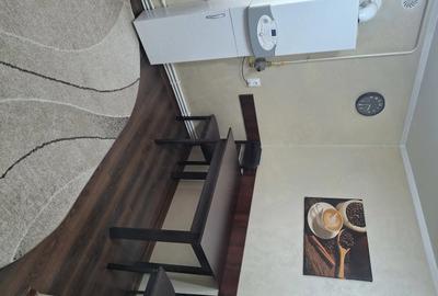 Apartament cu 3 camere decomandat în Central - 6