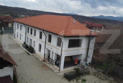Hotel/Pensiune, de 370 mp, în Exterior Vest