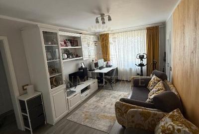 Apartament cu 4 camere semidecomandat, mobilat în Nicolae Grigorescu