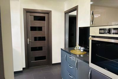 Apartament cu 4 camere decomandat în Vitan - 2