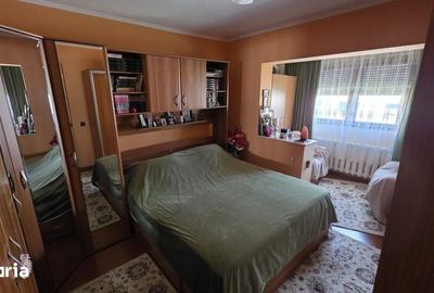 Apartament cu 3 camere decomandat în Tomis III - 2
