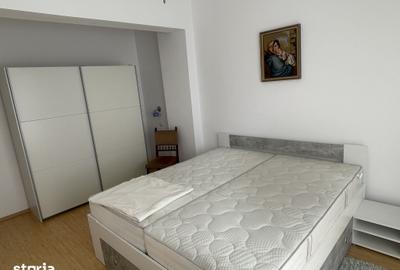 Apartament cu 5 camere în Central