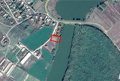 Teren de 1500 mp, în Lehliu