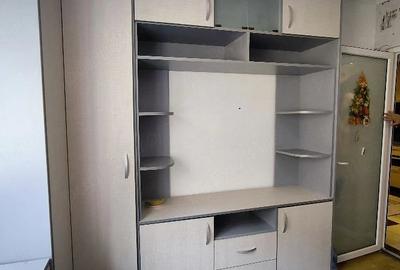 Apartament cu 2 camere decomandat în Calea București - 2
