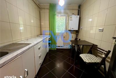 Apartament cu 2 camere decomandat în Podu Roș - 2