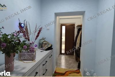 Casă cu 6 camere cu Teren 270 Mp în Central - 3