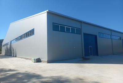 Spațiu industrial, de 9,618 mp, în Pucioasa - 4