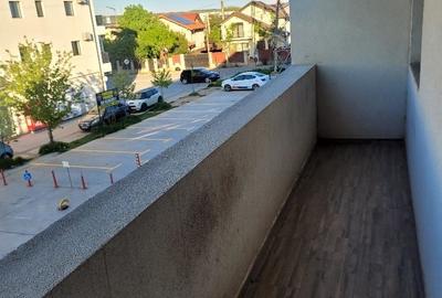 Apartament cu 3 camere decomandat în Făcăi - 2