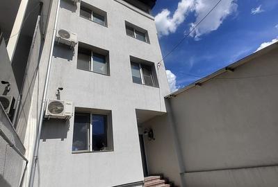 Apartament cu 2 camere semidecomandat în Tei - 1