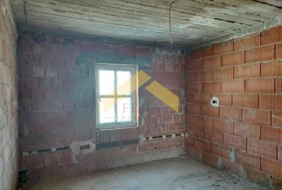 Casă individuală cu 7 camere cu Piscina în Fântânele - 7