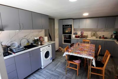 Casă cu 4 camere în Central - 3