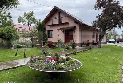 Casă cu 3 camere în Lipănești