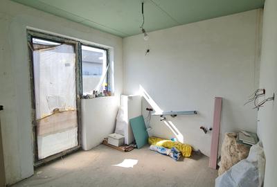 Casă cu 3 camere cu Teren 333 Mp în Costi - 7