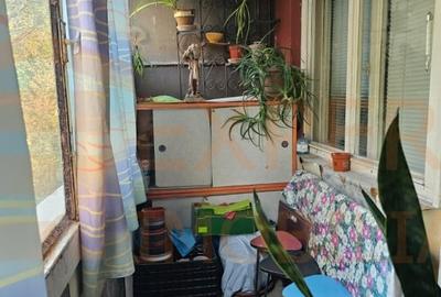 Apartament cu 3 camere semidecomandat în Tomis I - 6