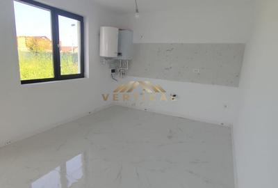 Casă cu 3 camere cu Teren 315 Mp în Vidra