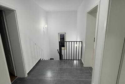 Casă cu 4 camere cu Teren 150 Mp în Central