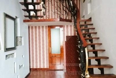 Apartament cu 4 camere decomandat în Central - 3