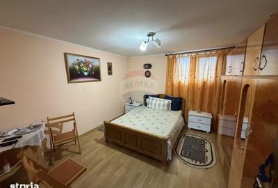 Casă cu 4 camere cu Teren 446 Mp în Răcoasa - 13