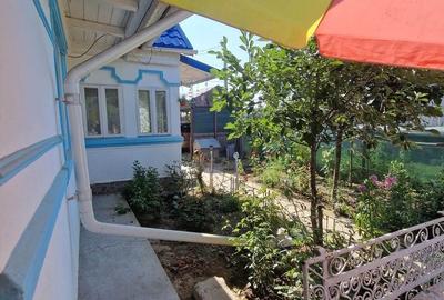 Casă cu 3 camere cu Teren 700 Mp în Central