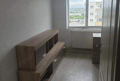 Apartament cu 4 camere decomandat în Careiului - 7