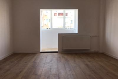 Apartament cu 2 camere decomandat în Mihai Bravu - 5