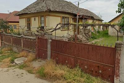 Casă cu Teren 781 Mp în Maglavit - 3
