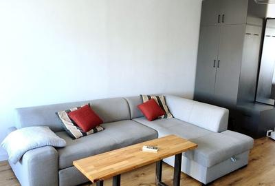 Apartament cu 2 camere semidecomandat, mobilat în Pipera