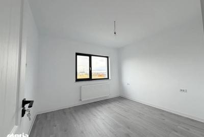 Casă cu 4 camere în Miroslava